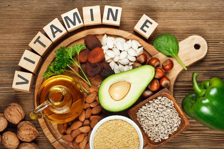 E vitamini İçeren Gıdalar Tüketerek Beyninizin Yaşlanmasını Yavaşlatabilirsiniz